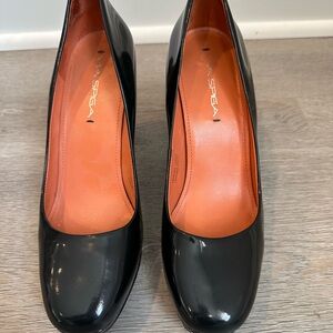 Via Spiga Navy Patent Platform Heels